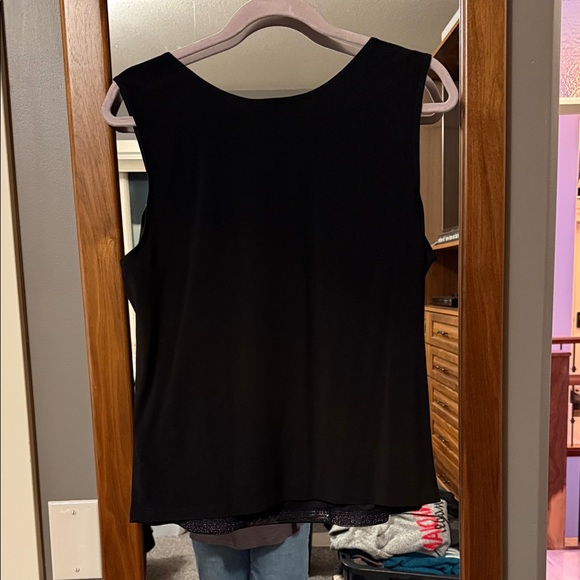 Frank Lyman Design Black and Silver Shimmer Blouse - Picture 3 of 3